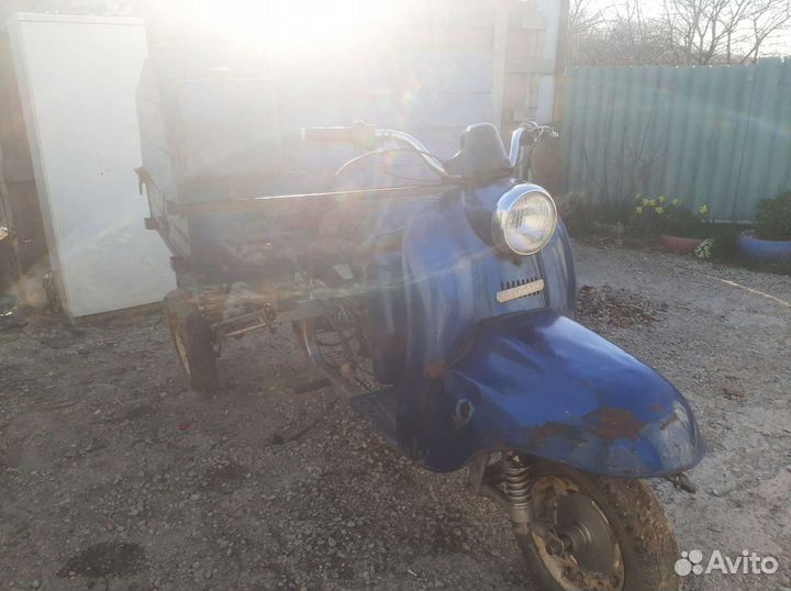 Мотороллер Муравей