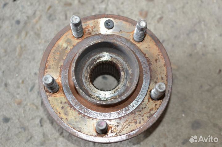 Ступица передняя opel Astra J