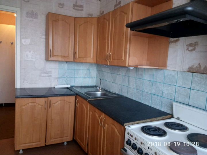 2-к. квартира, 50 м², 4/9 эт.