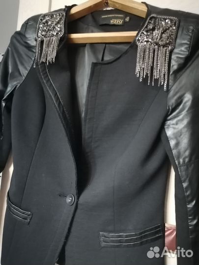 Пиджак женский черный