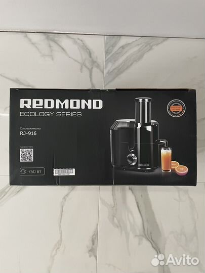 Соковыжималка Redmond RJ-916