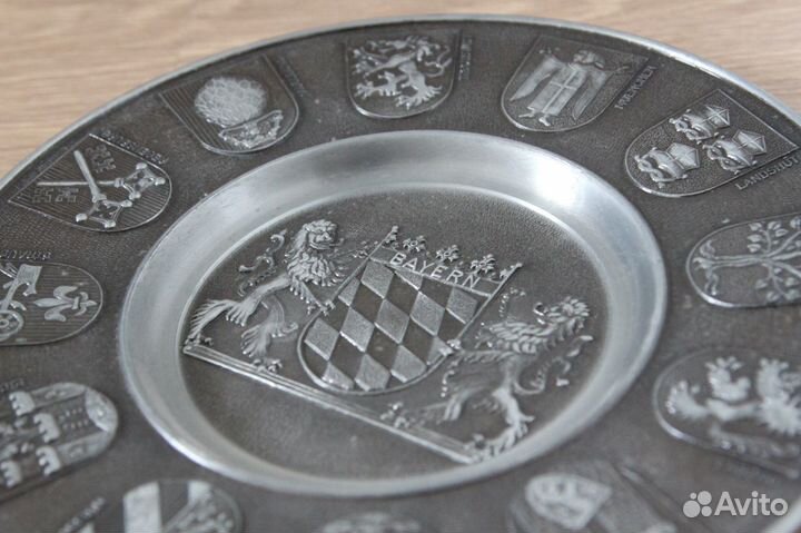 Интерьерная немецкая тарелка