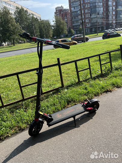 Электро самокат Kugoo X1