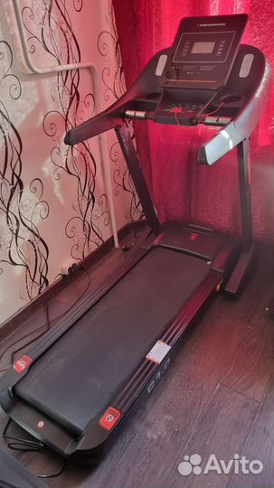 Сломан двигатель, беговая дорожка Koenigsmann C1.0