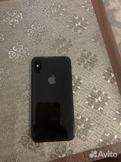 iPhone X, 256 ГБ