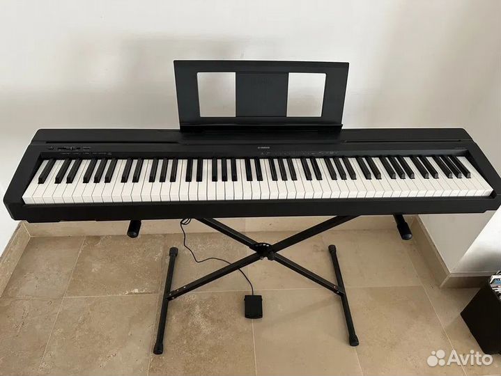 Цифровое пианино Yamaha P-45