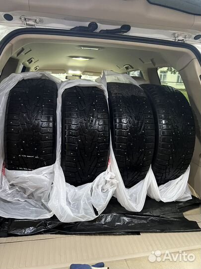 Nokian Tyres Hakkapeliitta 7 285/60 R18