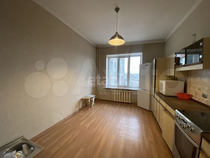 3-к. квартира, 122,2 м², 4/9 эт.