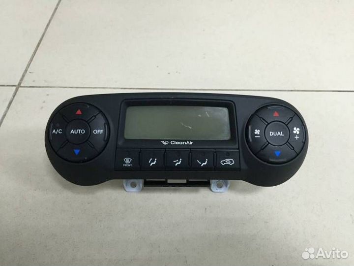Блок управления климатической установкой Hyundai i