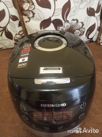 Мультиварка redmond