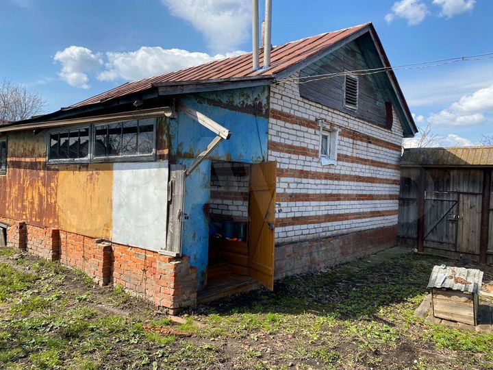 Дом 69 м² на участке 80 сот.