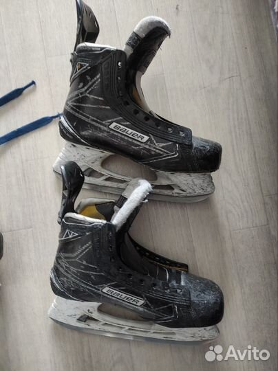 Коньки хоккейные bauer 1S