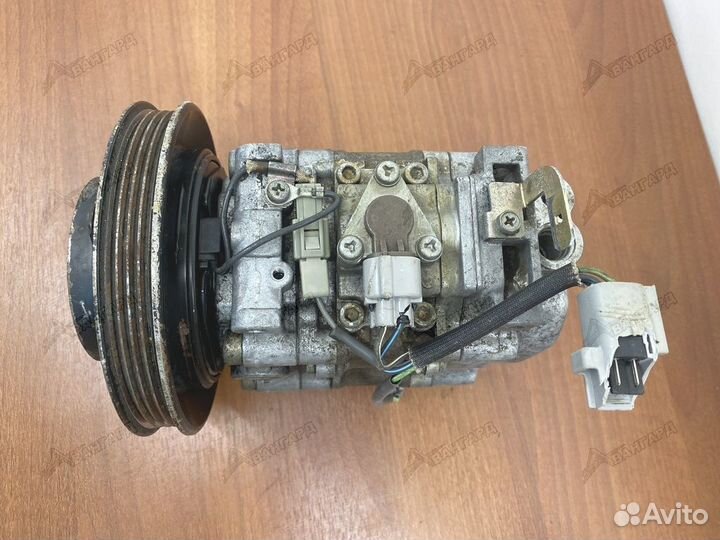 Компрессор кондиционера Toyota Corolla E100 91-97