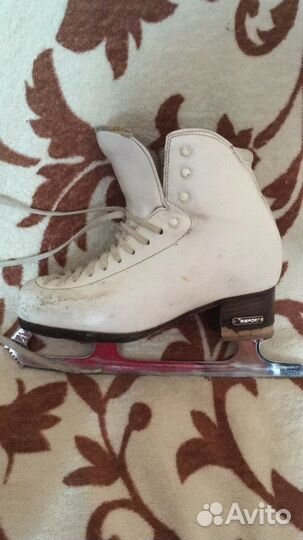 Коньки профессиональные