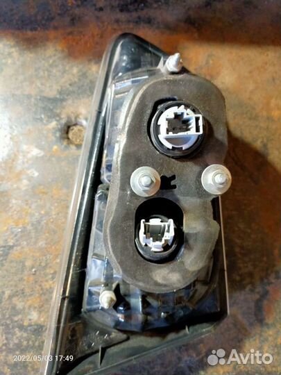 Задний фонарь Mitsubishi lancer 10