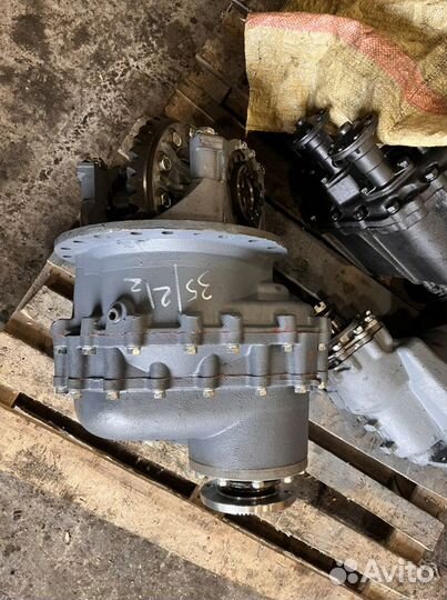 Средний редуктор 6520 Обмен