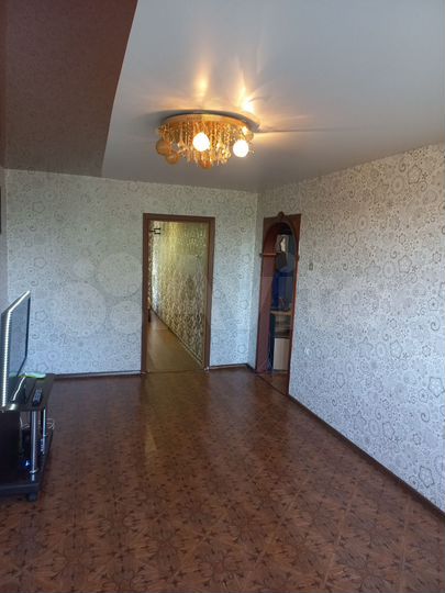 2-к. квартира, 46 м², 5/5 эт.