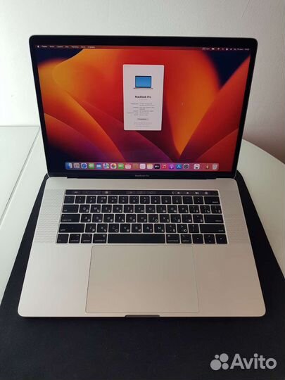 Ноутбук Apple MacBook Pro 15 2018 16/256