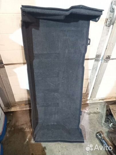 Обшивка багажника Mercedes W210