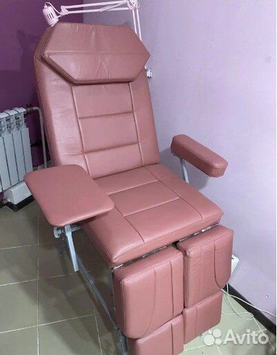 Кресло для педикюра 