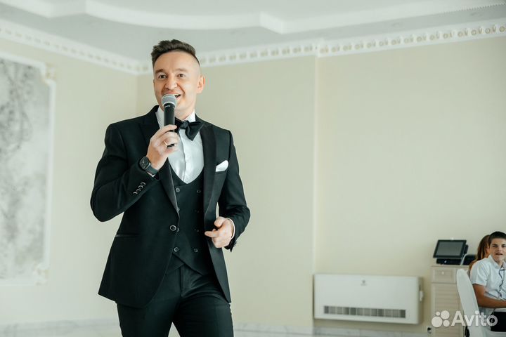 Ведущий+Dj