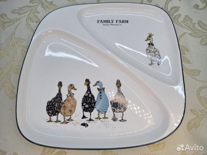 Тарелки обеденные Гуси Family farm 2 секции