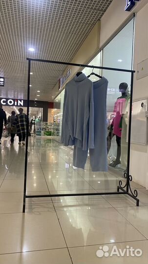 Вешалка напольная