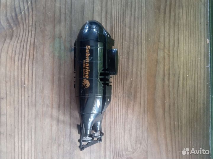 Подводная лодка на радиоуправлении