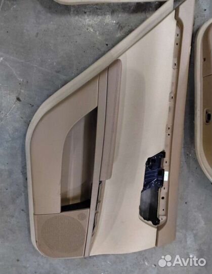 Обшивка дверей Mercedes W221