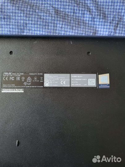 Ноутбук asus