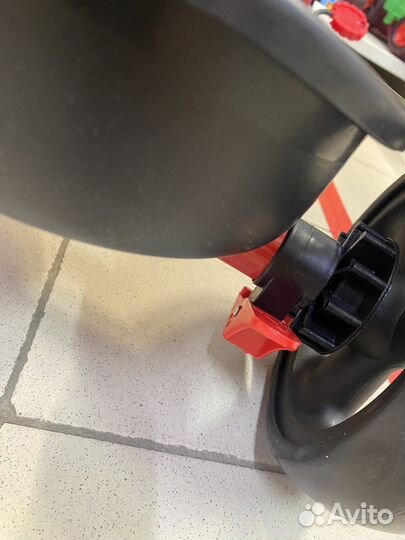 Велосипед трехколесный с ручкой