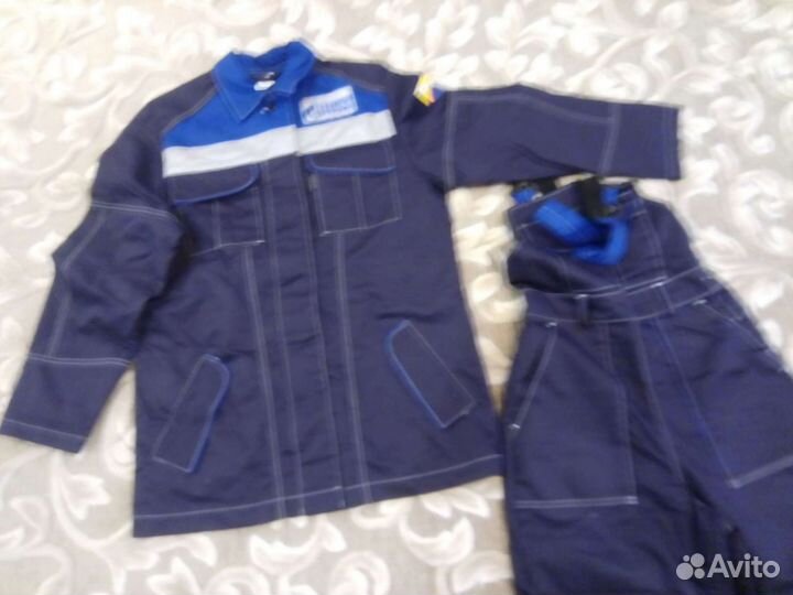 Рабочий костюм