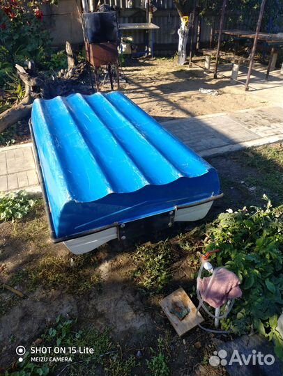 Лодка Романтика