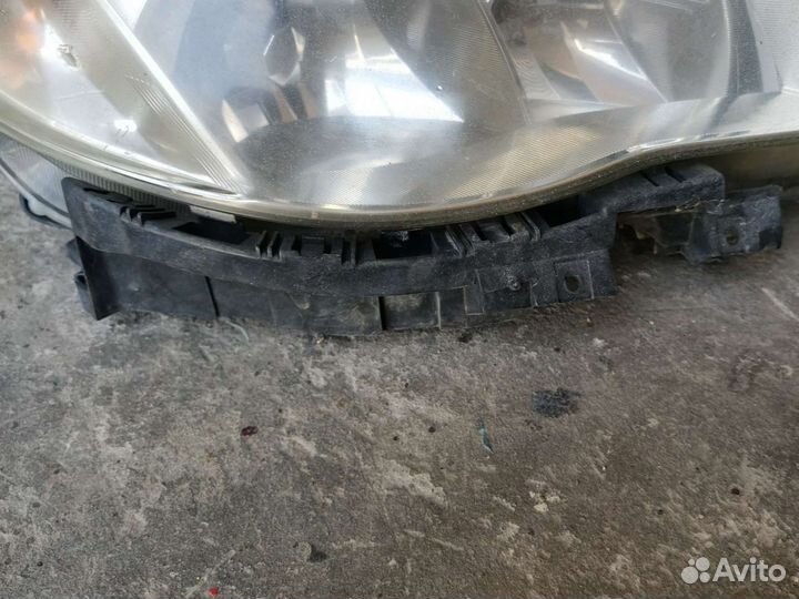 Фара правая subaru forester s12 SH