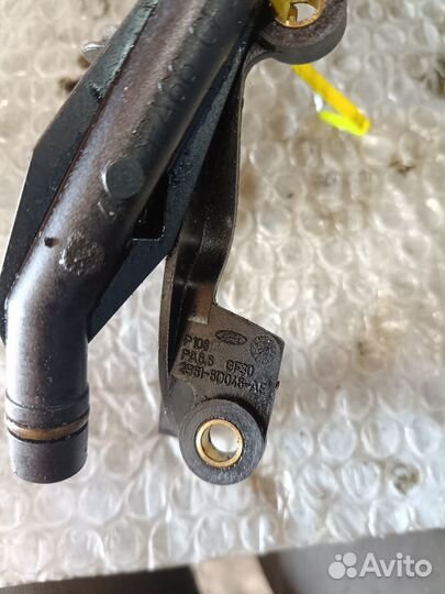 Трубка масляная 1.6 HDi TDCi Ford Peugeot Citroen