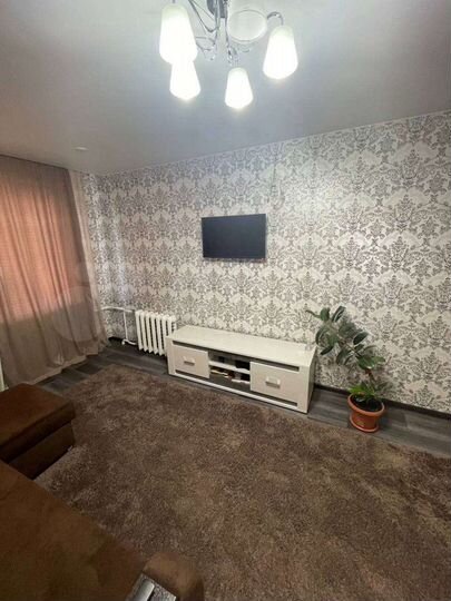 Комната 18 м² в 3-к., 2/16 эт.