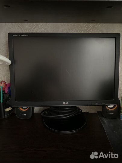Монитор LG и системный блок