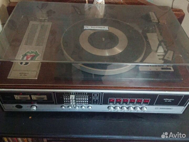 Виниловый проигрыватель Allegro