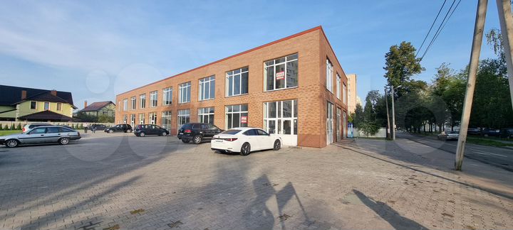 Торговая площадь, 1200 м²