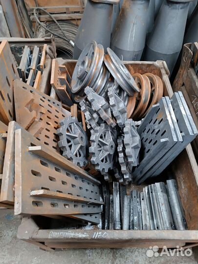 Колосники чугунные. Звездочка приводная