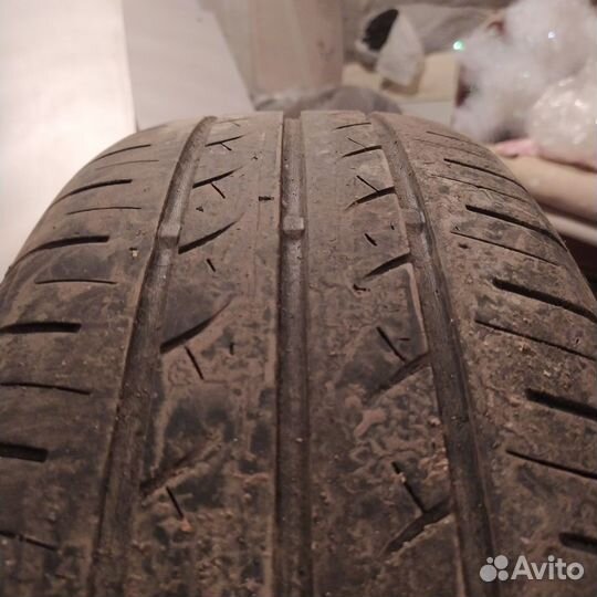 Yokohama BluEarth AE01 195/65 R15 91T