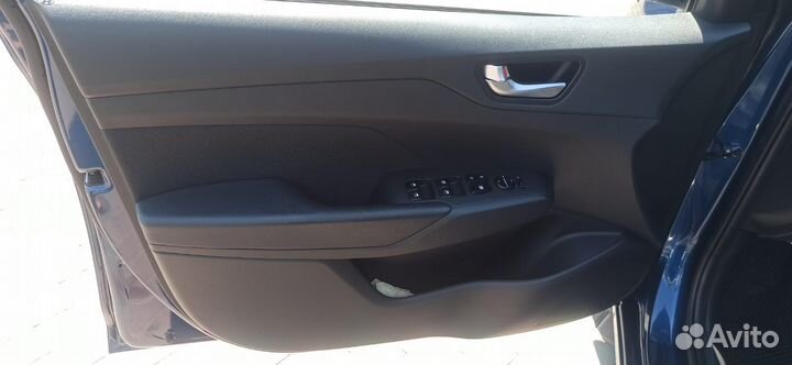 Hyundai Solaris 1.6 AT, 2022, 20 000 км