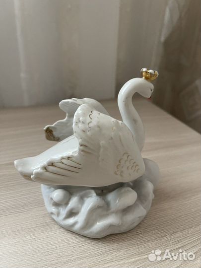 Статуэтка царевна лебедь