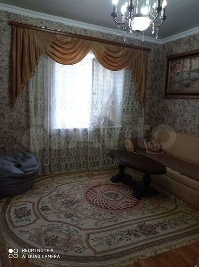 4-к. квартира, 100 м², 1/2 эт.