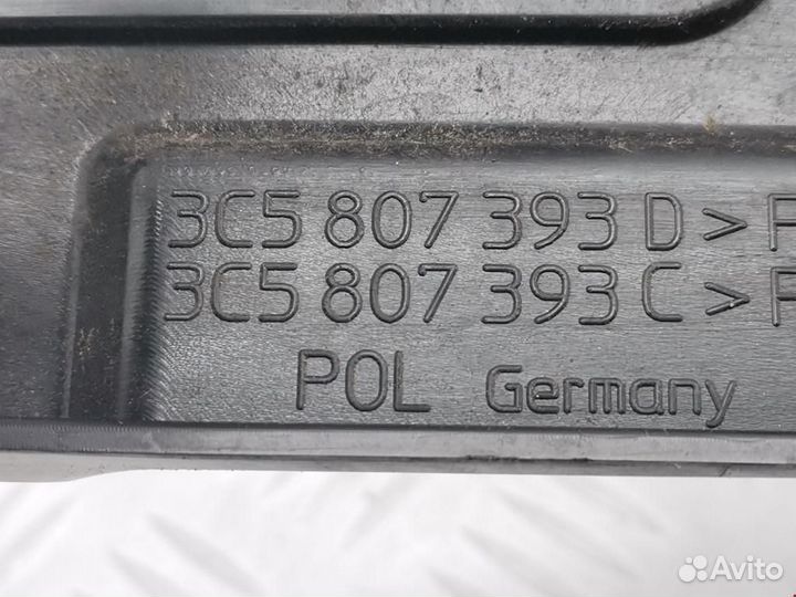 Кронштейн заднего бампера Volkswagen Passat B6