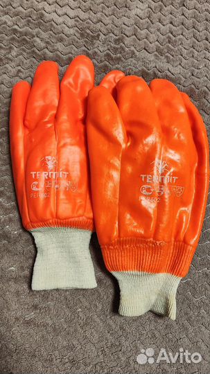 Перчатки нитриловые