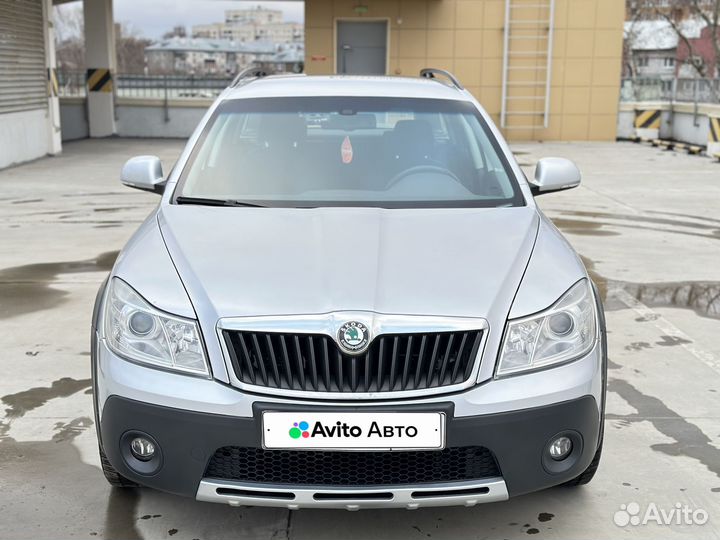 Skoda Octavia Scout 1.8 МТ, 2011, 110 800 км