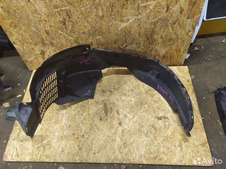 Подкрылок лев. KIA/ Sportage/ KM/ 04.2008 - 07.2010/ к.т.№86811-1F510