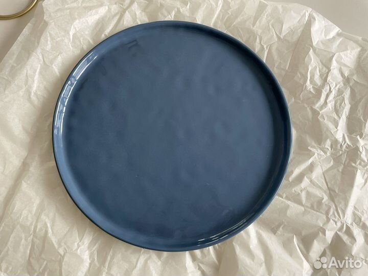 Новая фарфоровая тарелка 28 см