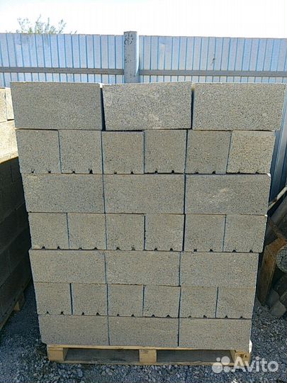 Блок доломитный